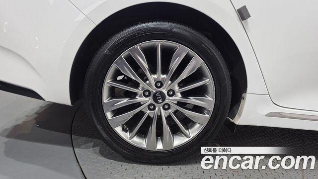 Kia K5 из Кореи Encar