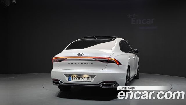 Hyundai Grandeur из Кореи Encar