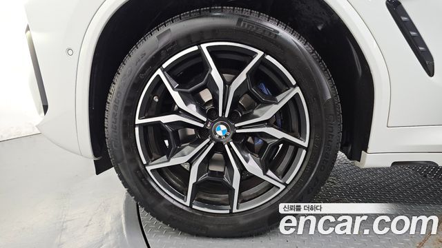 BMW X4 xDrive20i M Sport — пробег 58 050 км — фото 5 из 5
