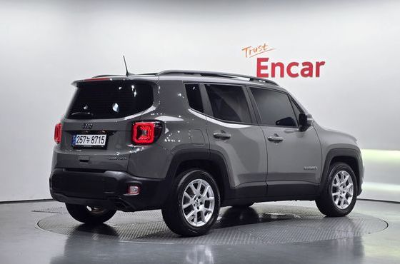 Jeep Renegade 2.4 Limited — пробег 56 515 км — фото 2 из 5