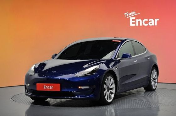 Tesla Model 3 Long Range AWD — пробег 64 358 км — фото 1 из 5