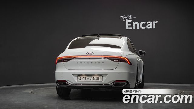 Hyundai Grandeur из Кореи Encar