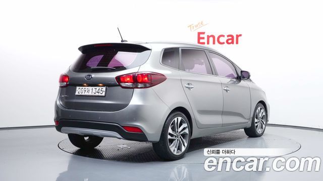 Kia Carens из Кореи Encar