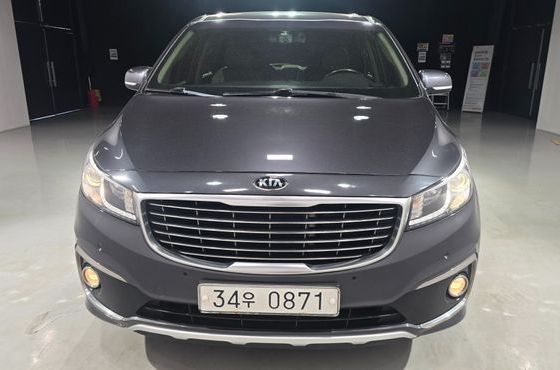Kia Carnival 9-seater Prestige — пробег 177 952 км — фото 3 из 5