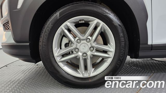 Hyundai Kona из Кореи Encar
