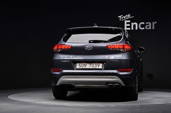 Hyundai Tucson Diesel 2.0 2WD Smart — пробег 101 008 км — фото 4 из 5