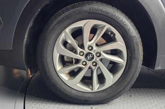 Hyundai Tucson Diesel 2.0 2WD Smart — пробег 101 008 км — фото 5 из 5