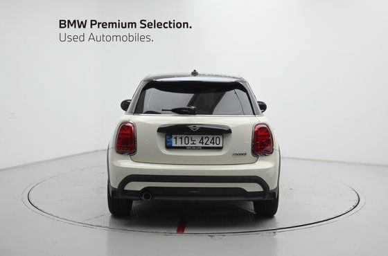 Mini Cooper 5Door Classic Third Generation — пробег 23 325 км — фото 4 из 5