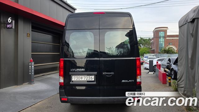 Hyundai Solati 16-seater Deluxe — пробег 250 км — фото 4 из 5