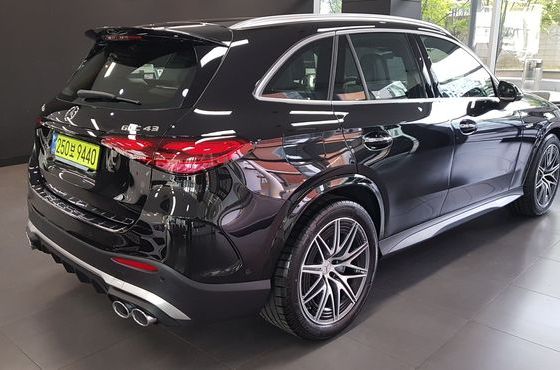 Mercedes-Benz GLC-Class AMG GLC43 4MATIC — пробег 2 118 км — фото 4 из 5