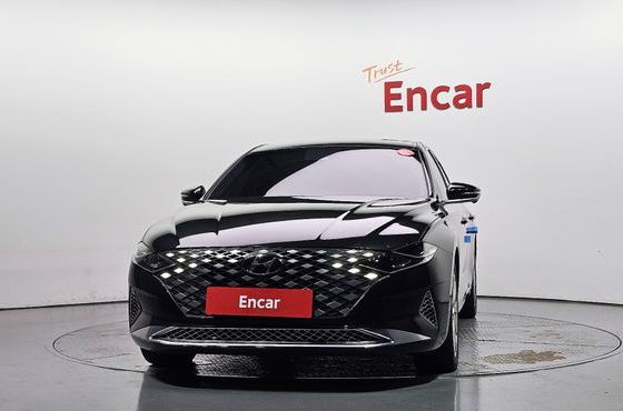 Hyundai Grandeur Calligraphy — пробег 110 074 км — фото 3 из 5