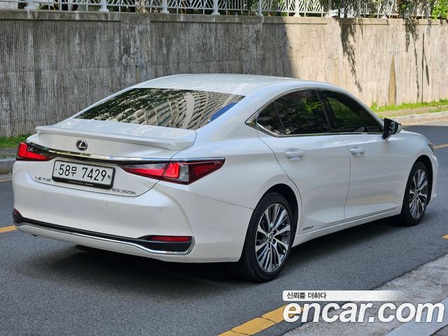 Lexus ES из Кореи Encar