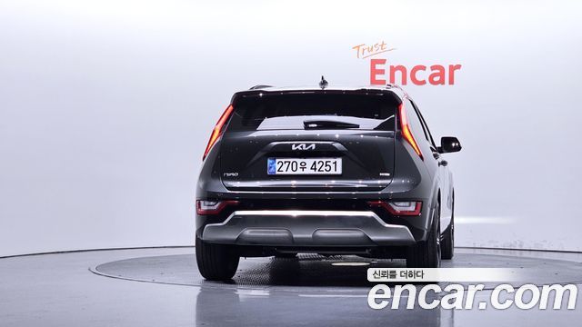 Kia Niro Signature — пробег 31 242 км — фото 4 из 5