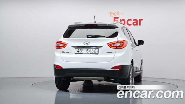 Hyundai Tucson Diesel(e-VGT) 2WD Smart special — пробег 129 815 км — фото 4 из 5