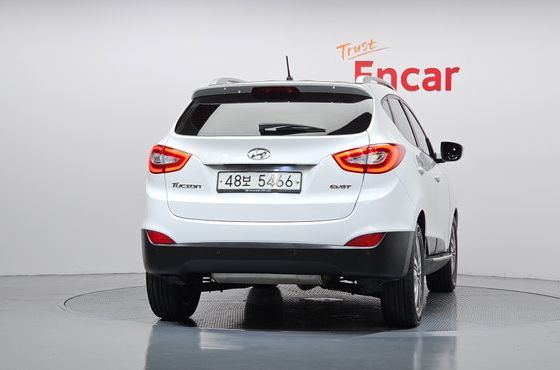 Hyundai Tucson Diesel(e-VGT) 2WD Smart special — пробег 129 815 км — фото 4 из 5