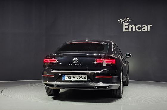 Volkswagen Arteon 2.0 TDI Prestige — пробег 73 708 км — фото 4 из 5
