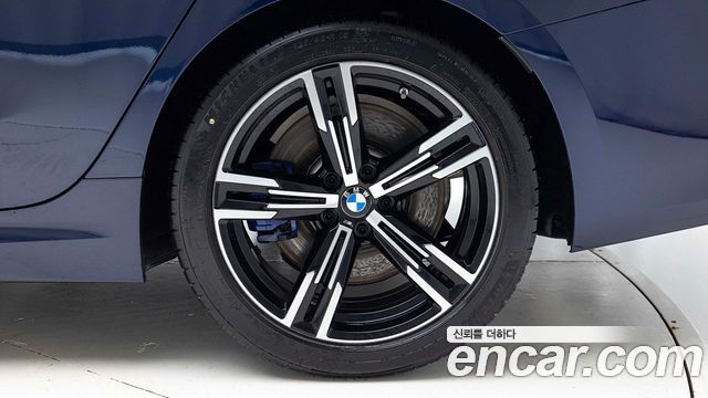 BMW 3-Series 320i M Sport — пробег 9 990 км — фото 5 из 5