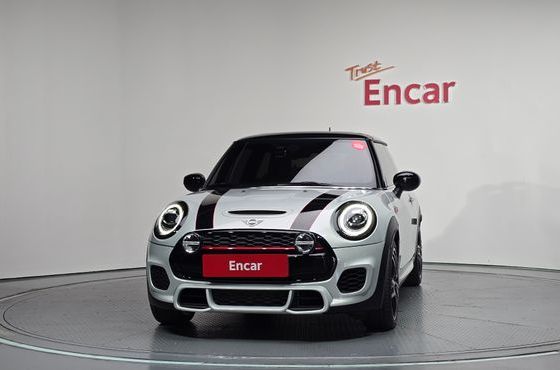 Mini Cooper JCW 3rd Generation — пробег 21 228 км — фото 3 из 5