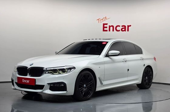 BMW 5-Series 540i xDrive M Sport Plus — пробег 109 499 км — фото 1 из 5
