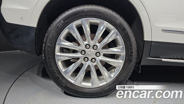 Cadillac XT5 из Кореи Encar
