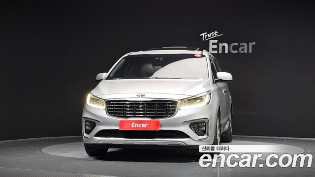Kia Carnival из Кореи Encar
