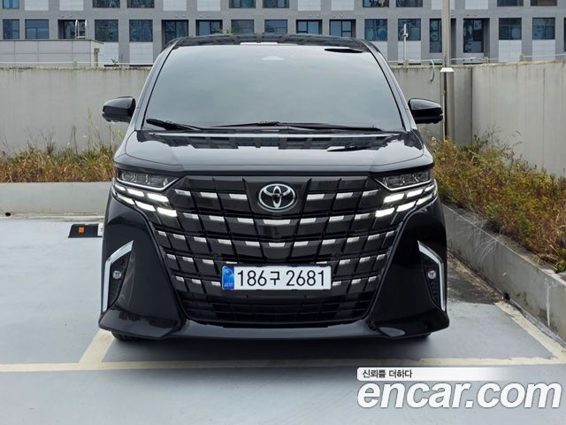 Toyota Alphard 2.5 HEV Executive AWD — пробег 4 850 км — фото 4 из 5