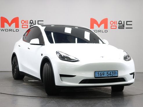 Tesla Model Y RWD — пробег 37 686 км — фото 2 из 5