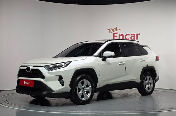 Toyota RAV4 2.5 2WD — пробег 83 613 км — фото 1 из 5