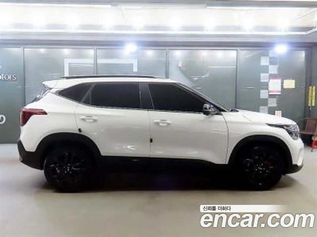 Kia Seltos из Кореи Encar