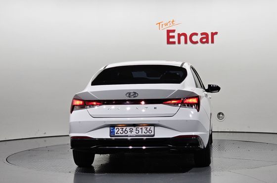 Hyundai AVANTE Smart — пробег 12 878 км — фото 4 из 5