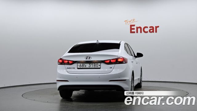 Hyundai AVANTE из Кореи Encar