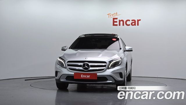 Mercedes-Benz GLA-Class GLA200 d 4MATIC — пробег 106 862 км — фото 3 из 5