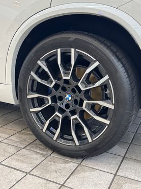 BMW X5 xDrive 30d M Sport — пробег 13 500 км — фото 4 из 5