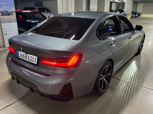 BMW 3-Series 320i M Sport — пробег 4 431 км — фото 4 из 5