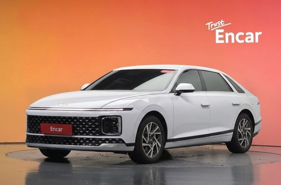 Hyundai Grandeur 2,5 Gasoline 2WD Premium — пробег 3 839 км — фото 1 из 5