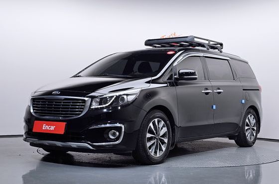 Kia Carnival 9-seater Luxury — пробег 145 786 км — фото 1 из 5