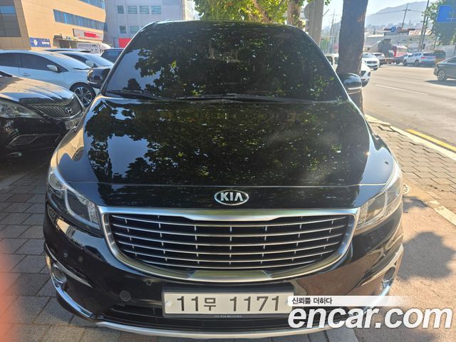 Kia Carnival из Кореи Encar