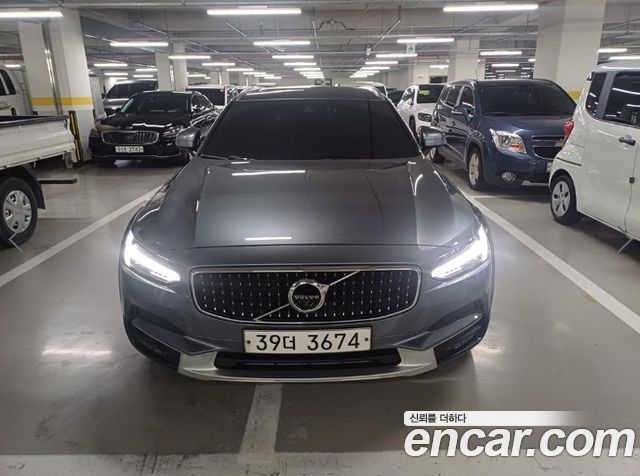 Volvo V90 T5 Pro AWD — пробег 272 809 км — фото 2 из 5