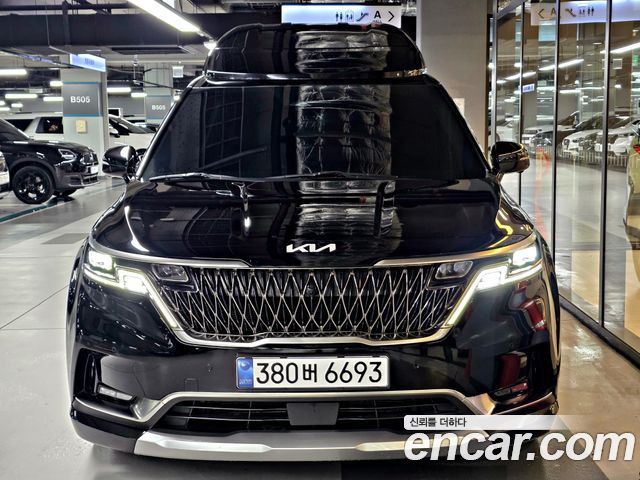 Kia Carnival Gasoline 7-Seater Hi-Limousine Signature — пробег 95 528 км — фото 2 из 5