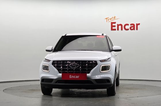 Hyundai Venue 1,6 Premium — пробег 9 918 км — фото 3 из 5