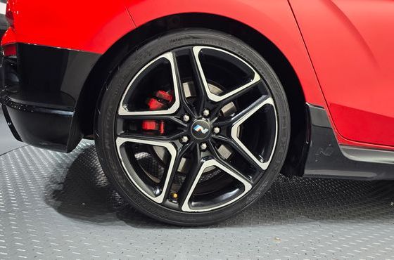 Hyundai Veloster 2.0 N — пробег 70 145 км — фото 5 из 5