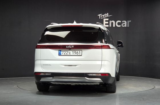 Kia Carnival Diesel 11-Seater Noblesse — пробег 84 523 км — фото 4 из 5