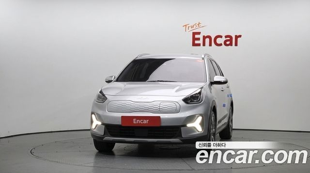 Kia Niro Air — пробег 98 011 км — фото 3 из 5