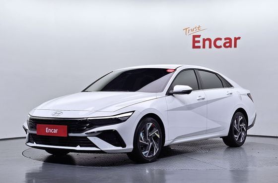 Hyundai AVANTE 1.6 Inspiration — пробег 11 516 км — фото 1 из 5