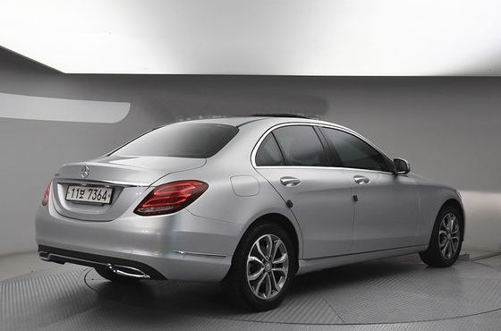 Mercedes-Benz C-Class C200 Avantgarde — пробег 74 450 км — фото 2 из 5