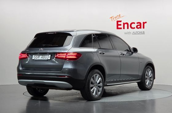 Mercedes-Benz GLC-Class GLC350e 4MATIC Premium — пробег 113 609 км — фото 2 из 5
