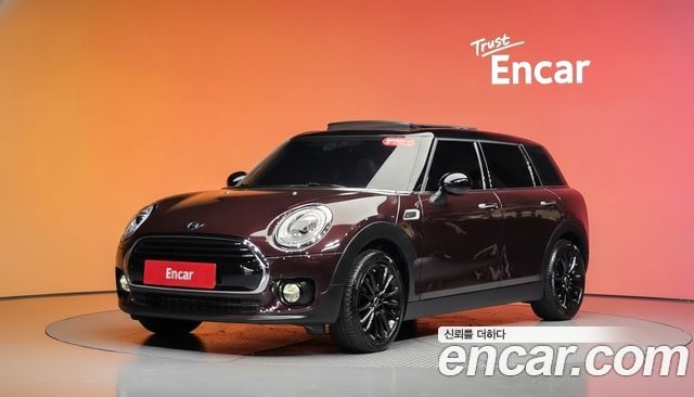 Mini Clubman Standard 2nd — пробег 74 317 км — фото 1 из 5
