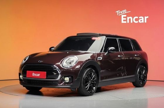 Mini Clubman Standard 2nd — пробег 74 317 км — фото 1 из 5