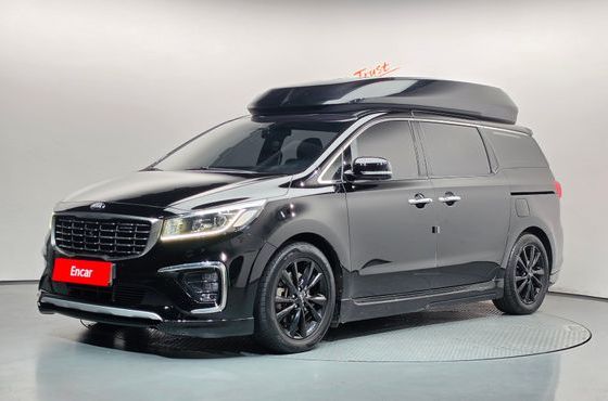 Kia Carnival Gasoline 9-Seater Hi-Limousine Noblesse Special — пробег 183 053 км — фото 1 из 5