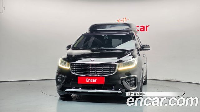 Kia Carnival Gasoline 9-Seater Hi-Limousine Noblesse Special — пробег 183 053 км — фото 3 из 5